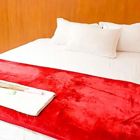 Hotel Shabine Rungkut Mitra Reddoorz Surabaya Exterior photo